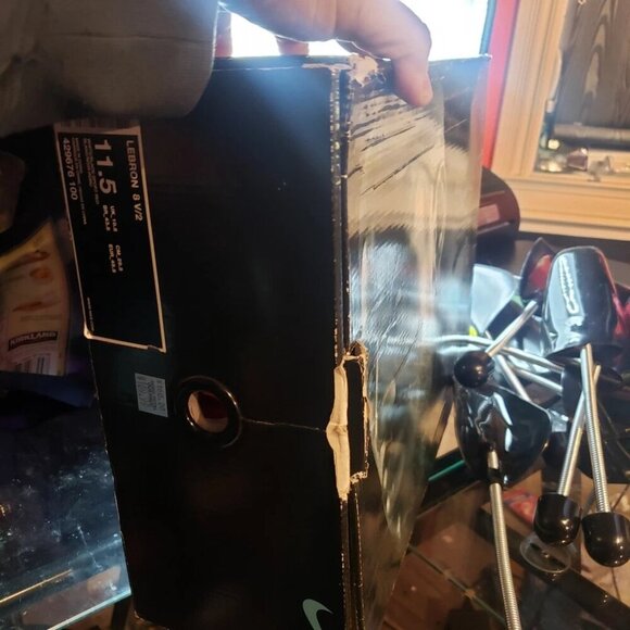 Nike Lebron James 8 V/2 SZ 11.5 White Sport Red Miami Heat Elite 429676-100 - Picture 9 of 9